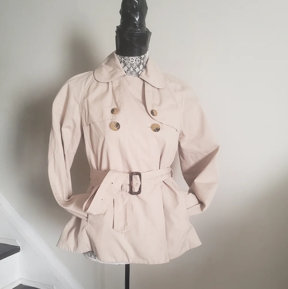 Aritzia Babaton Trench Coat - Picture 3 of 11